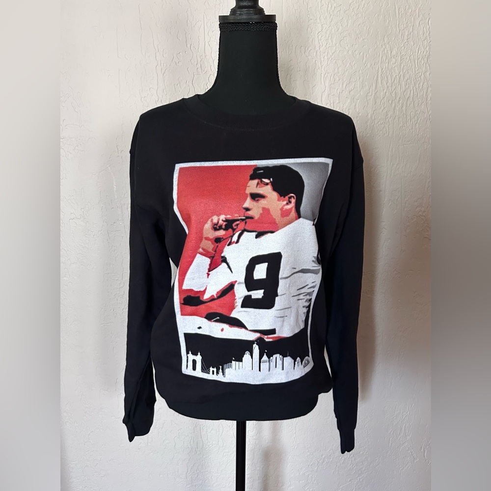 NWOT Joe Burrow Crewneck